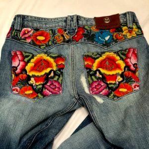 Antik Denim Flower Embroidered Jeans!